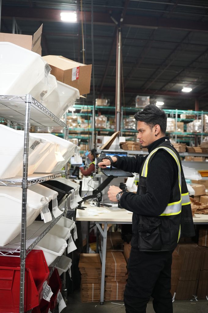 3PL Return Warehouse Guide for FBA & eCommerce Sellers 3 Return inspection